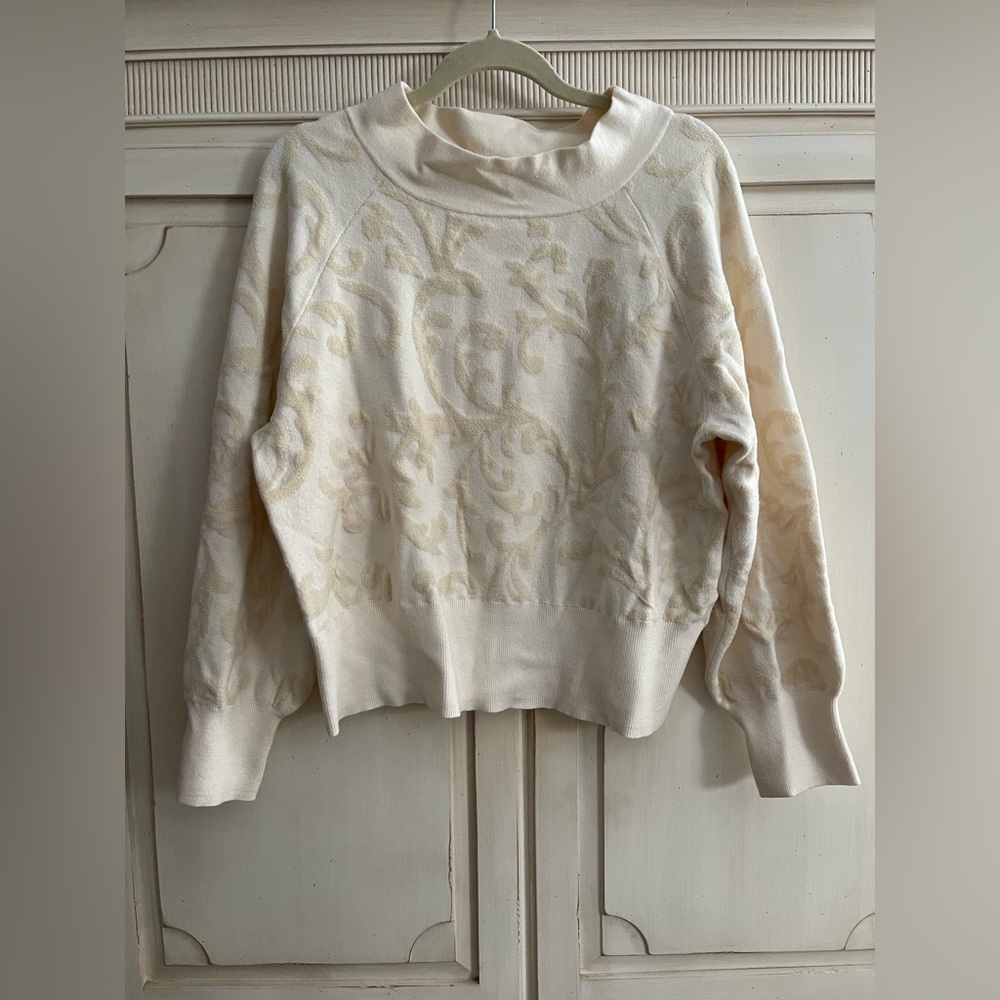 Anthropologie Sweater Nina Velvet Paisley Cream Cowl Neck Size Petite Large